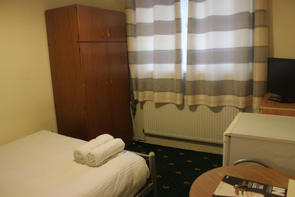 Whitechapel Rooms London Room photo